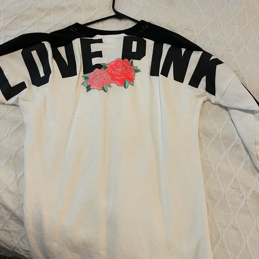PINK long sweatshirt never worn Xs